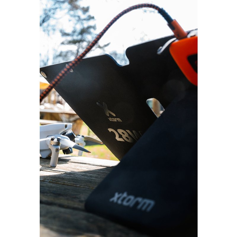 Xtorm SolarBooster 28W - Foldable Solar Panel Xtorm SolarBooster 28W - Foldable Solar Panel - Imagen 15