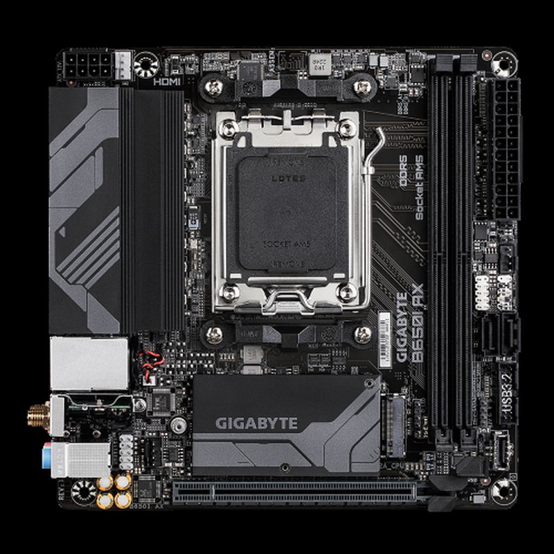 GIGABYTE B650I AX Placa base - AMD Ryzen serie 9000, VRM de 5+2+1 fases, hasta 6400 MHz DDR5 (OC), 1xPCIe 4.0 M.2, LAN 2,5 GbE, WIFI 6E, USB 3.2 Gen 2 - Imagen 2