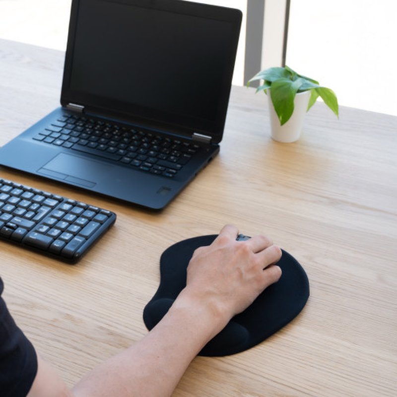 ALFOMBRILLA RATON TOOQ ERGONOMICA GEL NEGRO - Imagen 4