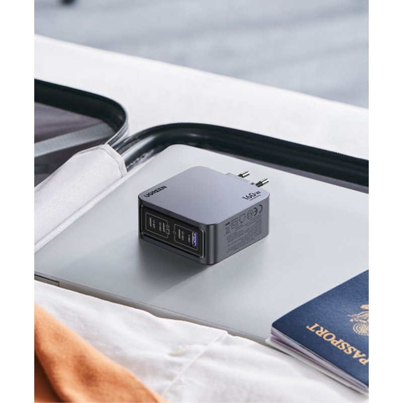 UGREEN 2USBA 2USBC 65W DESKTOP FAST CHARGER UGREEN 2USBA 2USBC 65W DESKTOP FAST CHARGER - Imagen 12