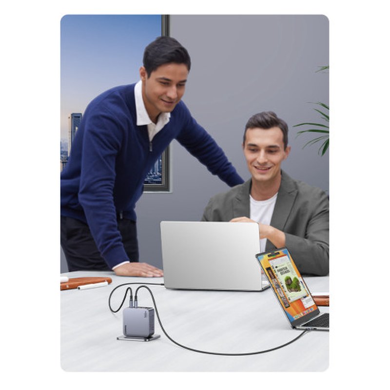 UGREEN 2USBA 2USBC 65W DESKTOP FAST CHARGER UGREEN 2USBA 2USBC 65W DESKTOP FAST CHARGER - Imagen 7