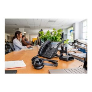 POLY Auriculares Voyager 4320 USB-A con certificación para Microsoft Teams + llave BT700