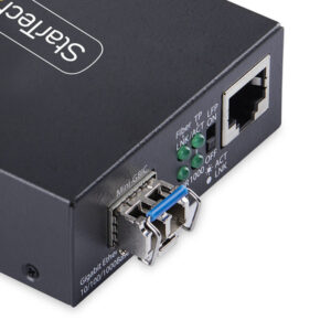 StarTech.com MCM1110SMLC40 convertidor de medio 2000 Mbit/s 1310 nm Monomodo Negro