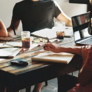 TP-Link M7010 / Mobile Router router inalámbrico Banda única (2,4 GHz) 4G